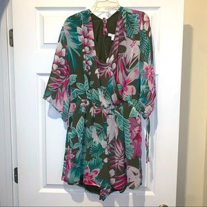 This romper is everything!